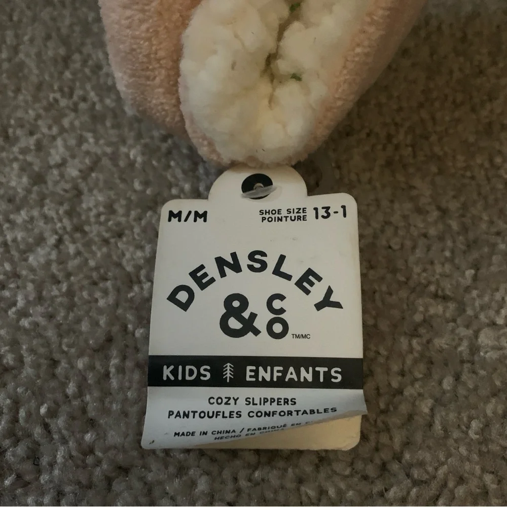 Densley & co plush slipper size 13-1 new